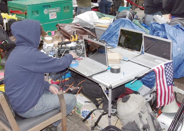 Day 17 Occupy Wall Street October 3 2011 Shankbone 12_6208928781_o.jpg